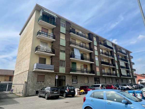 appartamento in affitto a Nichelino in zona Crociera