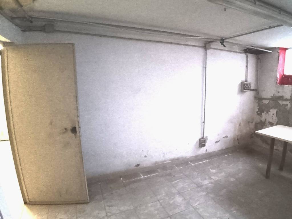 locale commerciale in affitto a Nichelino