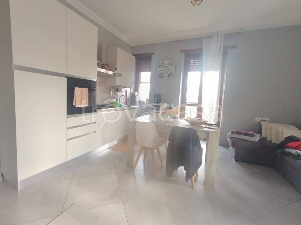 appartamento in affitto a Nichelino in zona Crociera