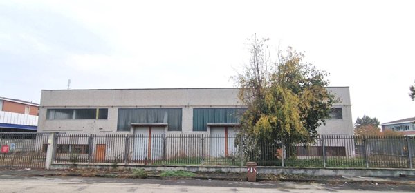 capannone in affitto a Nichelino