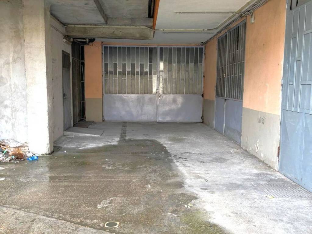 locale commerciale in affitto a Nichelino