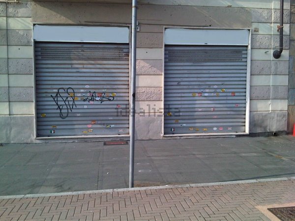 negozio in affitto a Nichelino