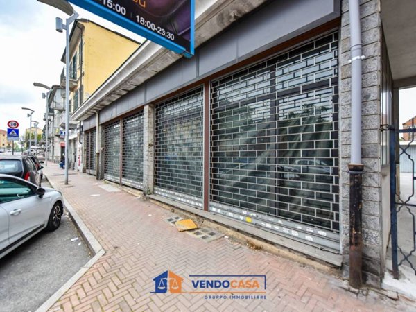 negozio in affitto a Nichelino