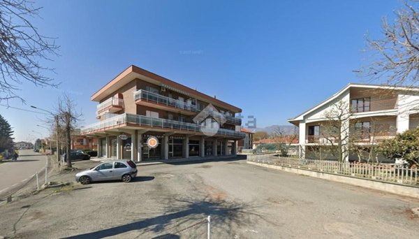 locale commerciale in affitto a Nole