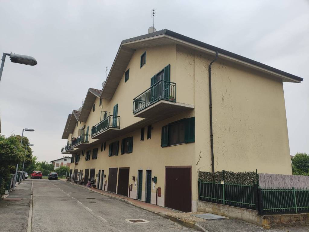 casa indipendente in affitto a None