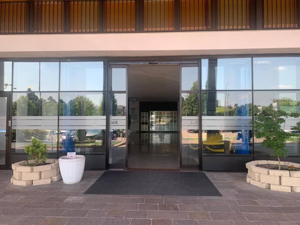 ufficio in affitto ad Orbassano