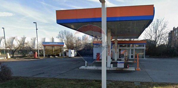 locale commerciale in affitto ad Orbassano