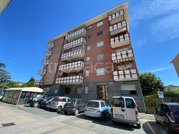 appartamento in affitto ad Orbassano