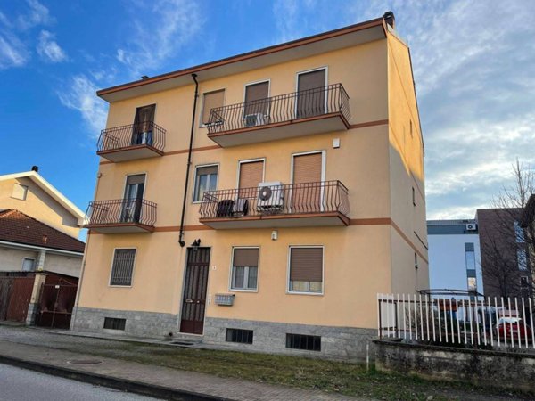 appartamento in affitto ad Orbassano