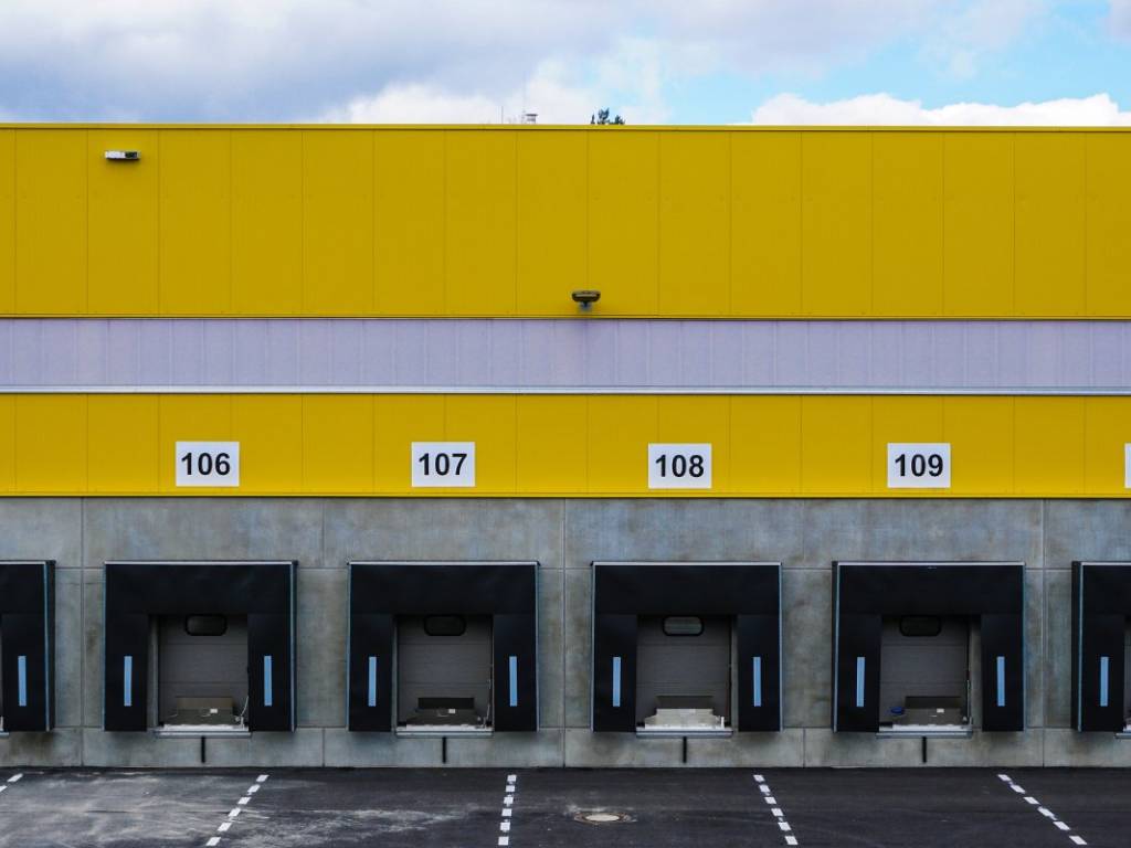 capannone in affitto ad Orbassano