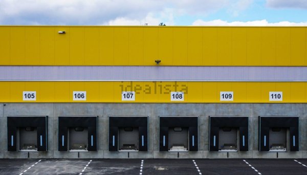 capannone in affitto ad Orbassano