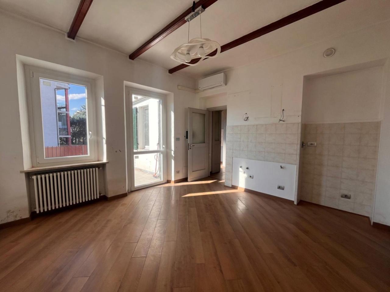 appartamento in affitto ad Orbassano