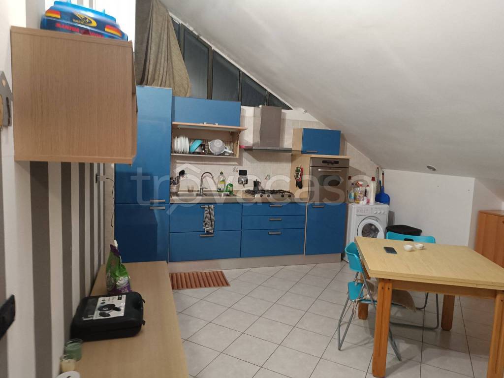 appartamento in affitto ad Orbassano