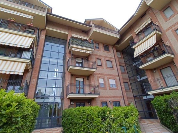 appartamento in affitto ad Orbassano