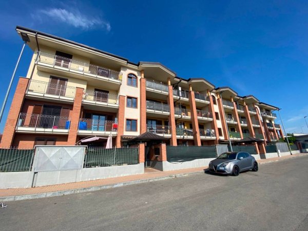 appartamento in affitto ad Orbassano