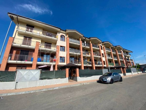 appartamento in affitto ad Orbassano