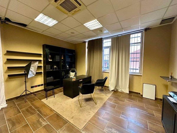 ufficio in affitto ad Orbassano