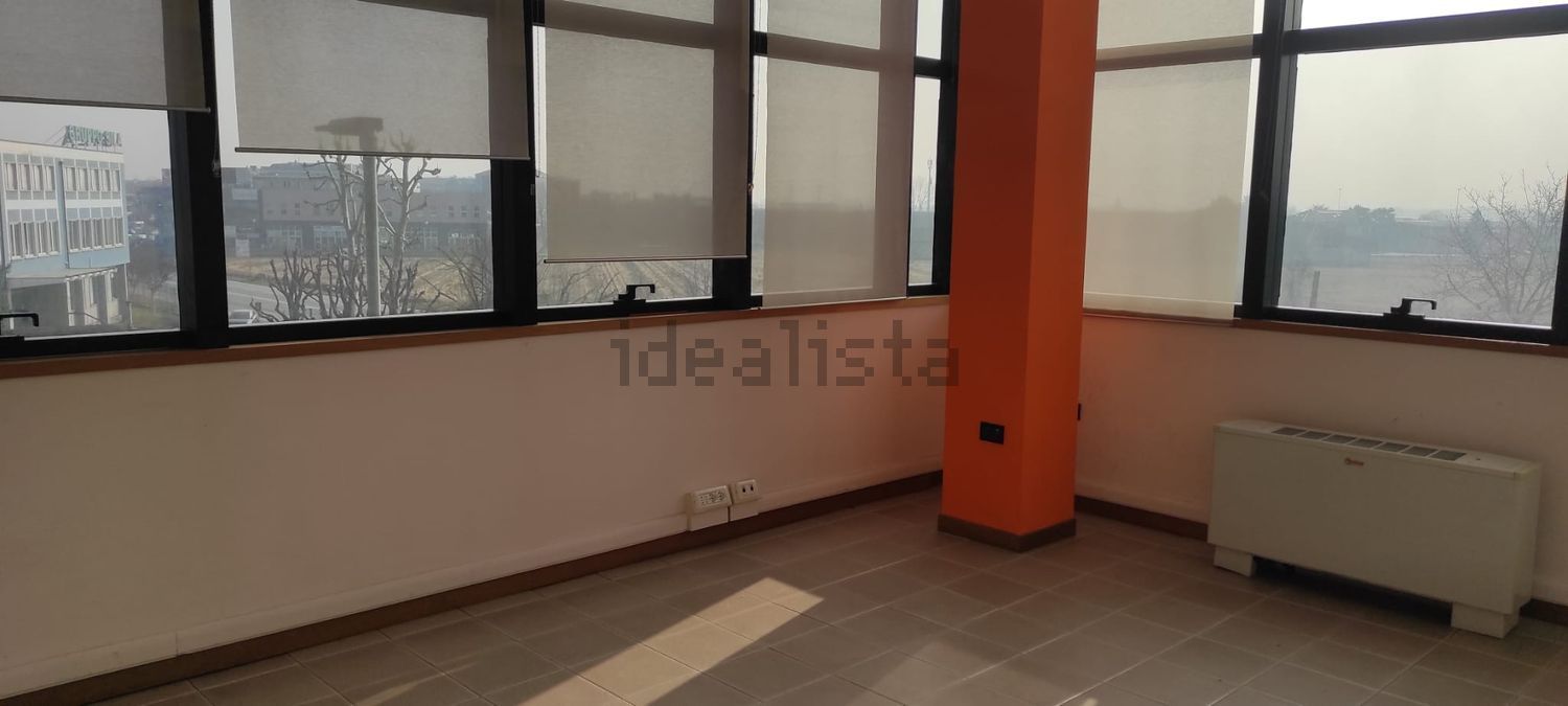 ufficio in affitto ad Orbassano