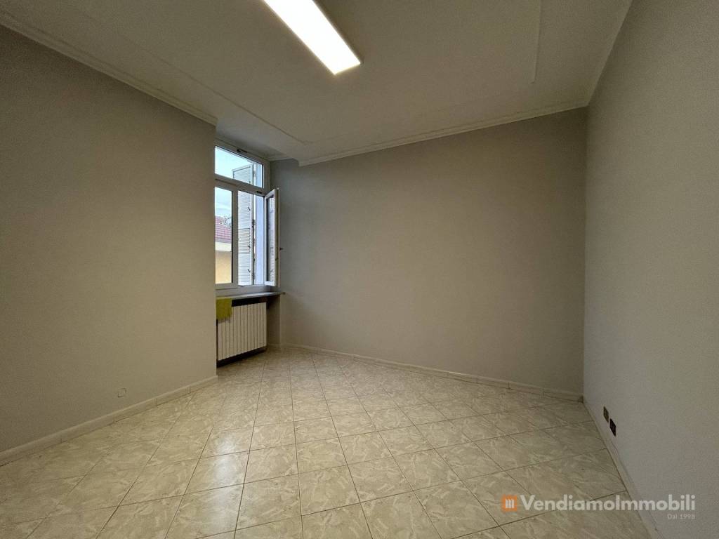 ufficio in affitto ad Orbassano