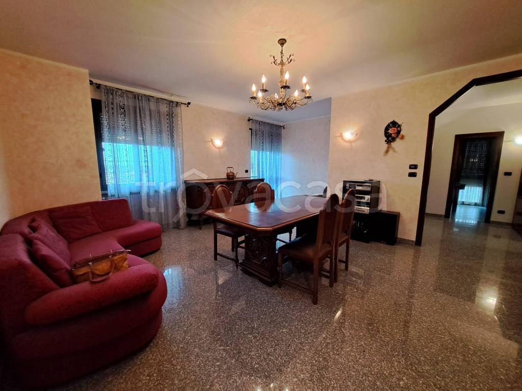 appartamento in affitto ad Orbassano