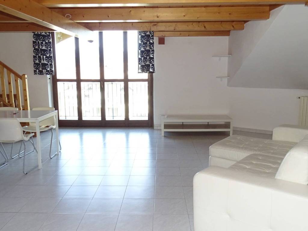 appartamento in affitto ad Orbassano