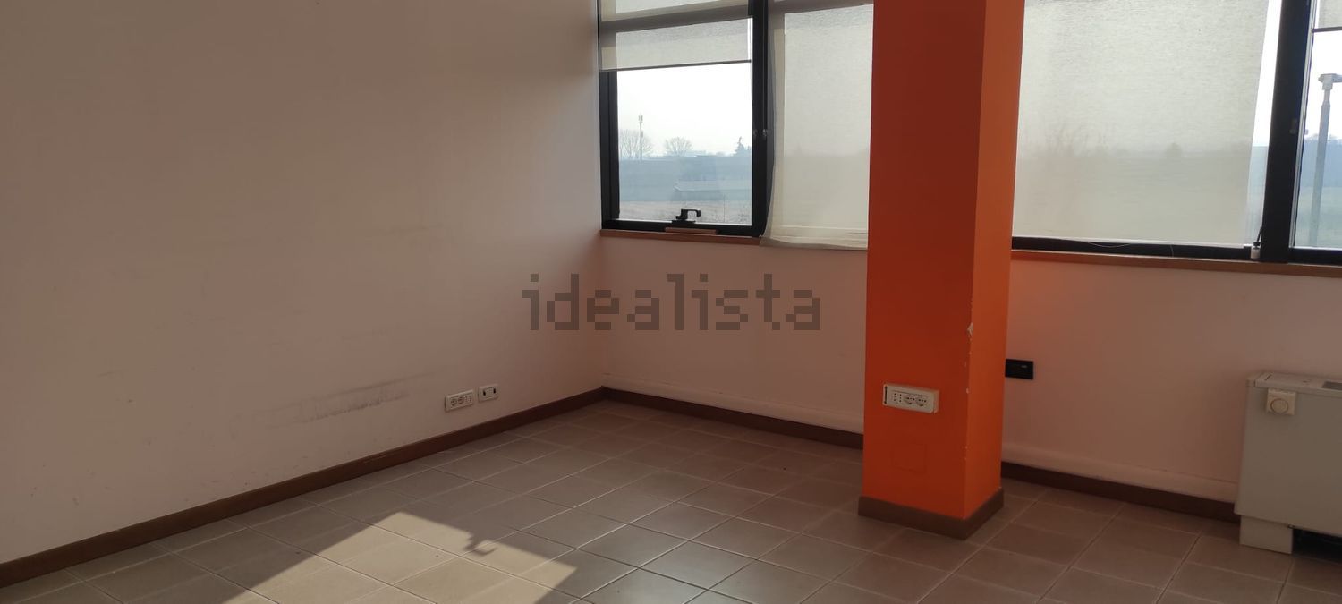 ufficio in affitto ad Orbassano