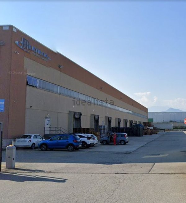 locale di sgombero in affitto ad Orbassano