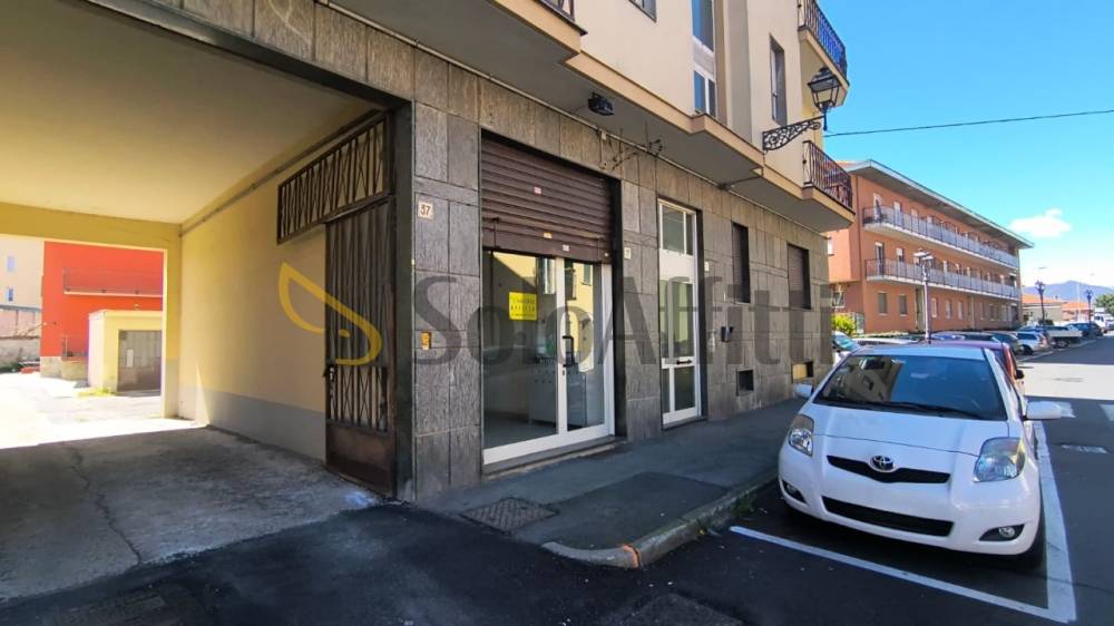 locale commerciale in affitto ad Orbassano