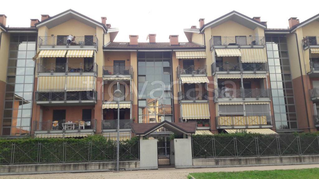 appartamento in affitto ad Orbassano