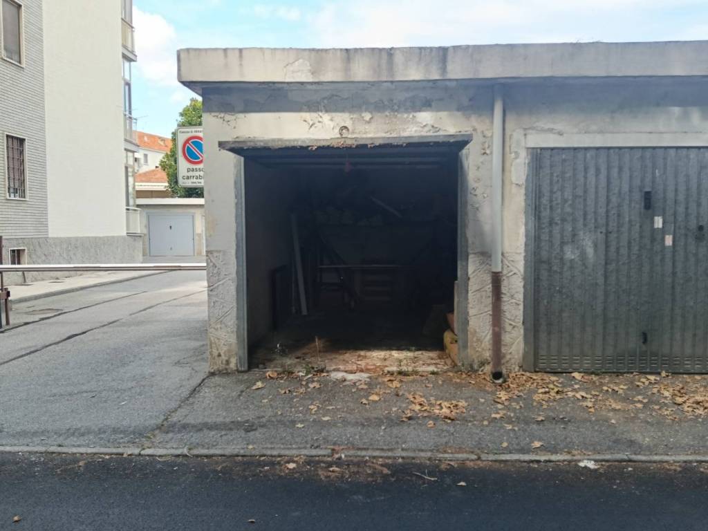 box auto in affitto ad Orbassano
