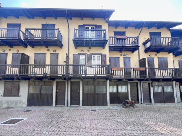 casa indipendente in affitto ad Oulx