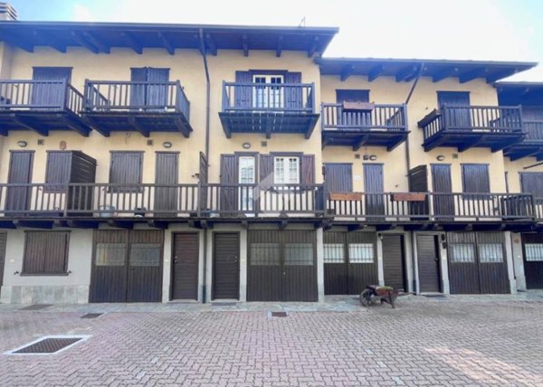 casa indipendente in affitto ad Oulx