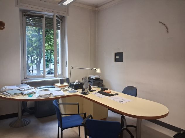 ufficio in affitto a Parella
