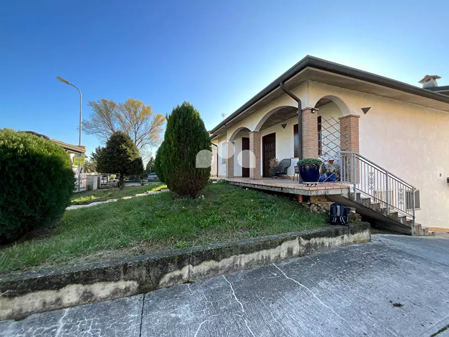 casa indipendente in affitto ad Acquanegra Cremonese