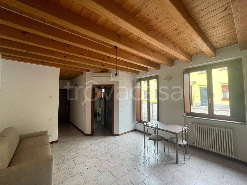 appartamento in affitto a Capergnanica