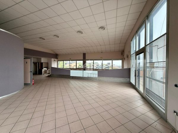 locale commerciale in affitto a Casalmaggiore