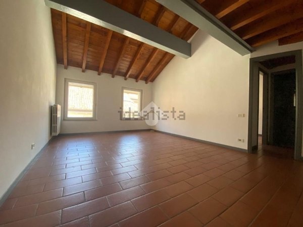 appartamento in affitto a Castelleone in zona Cortellona