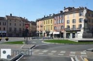 negozio in affitto a Crema