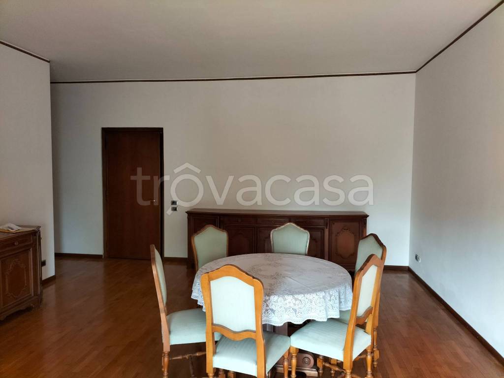 appartamento in affitto a Crema