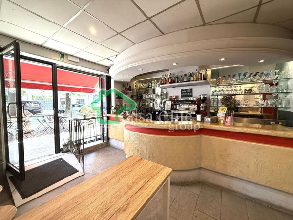 negozio in affitto a Crema