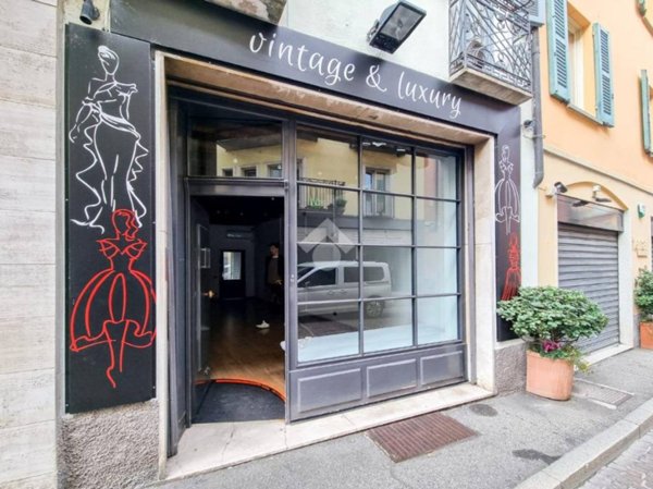 negozio in affitto a Crema