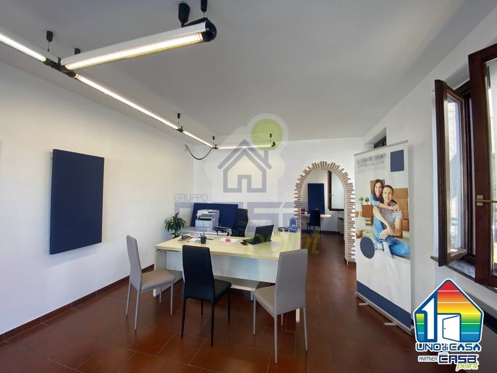 negozio in affitto a Crema