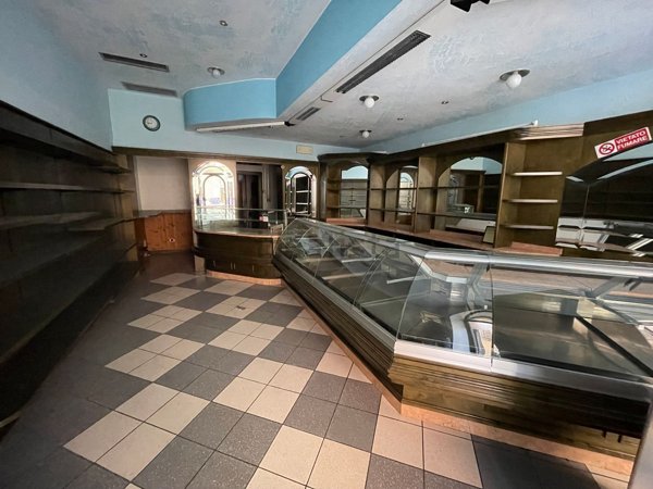 negozio in affitto a Crema