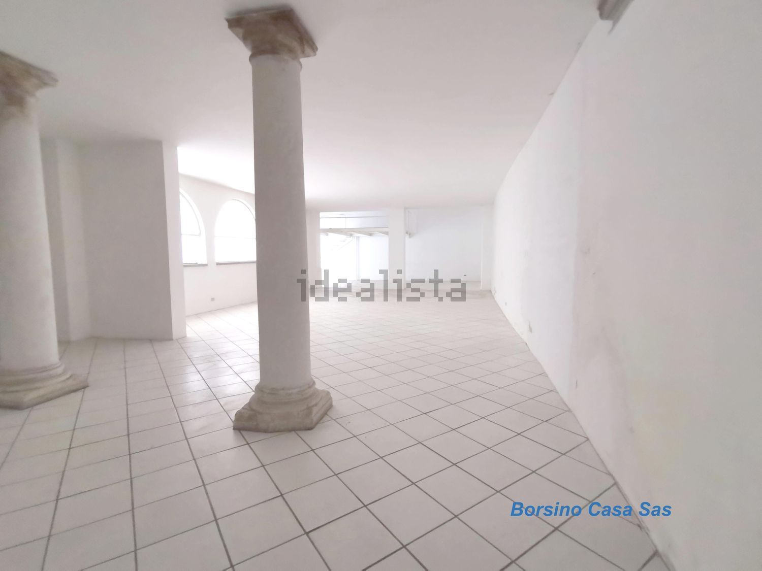 negozio in affitto a Crema