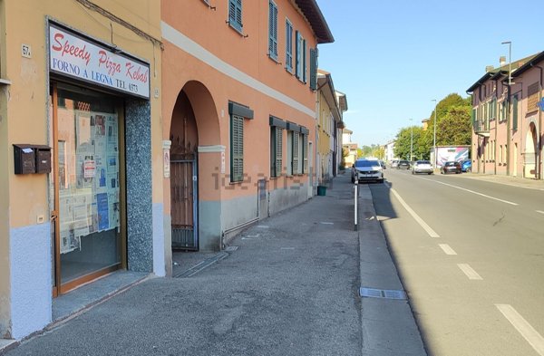 negozio in affitto a Crema