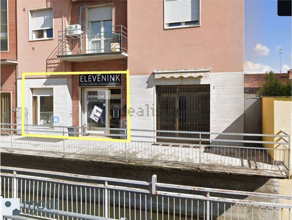 negozio in affitto a Crema