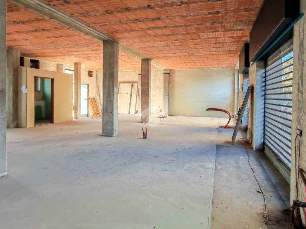 locale commerciale in affitto a Crema in zona San Bernardino