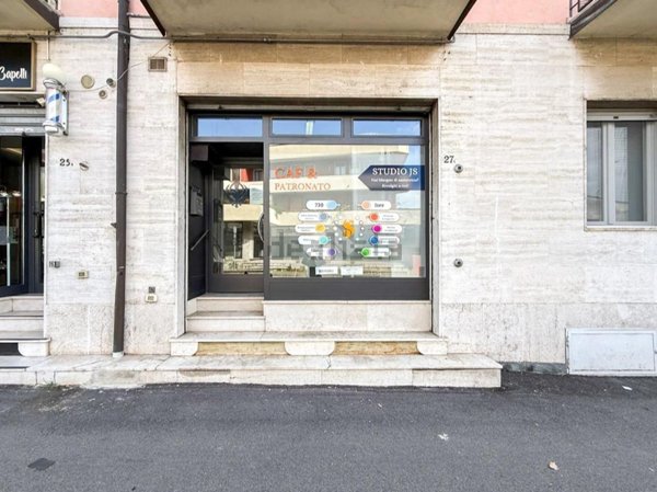 locale commerciale in affitto a Crema