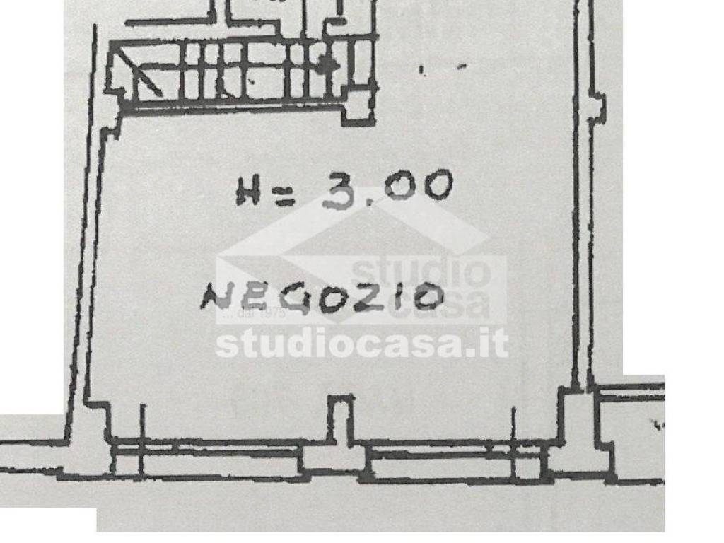 negozio in affitto a Crema