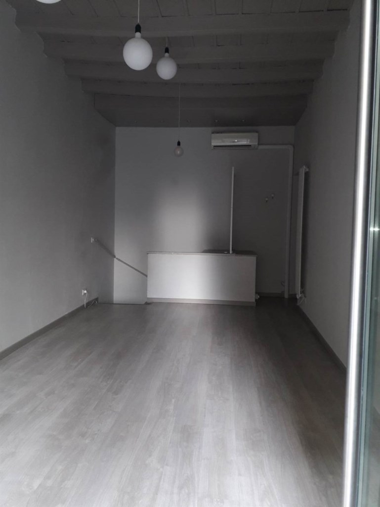 negozio in affitto a Crema